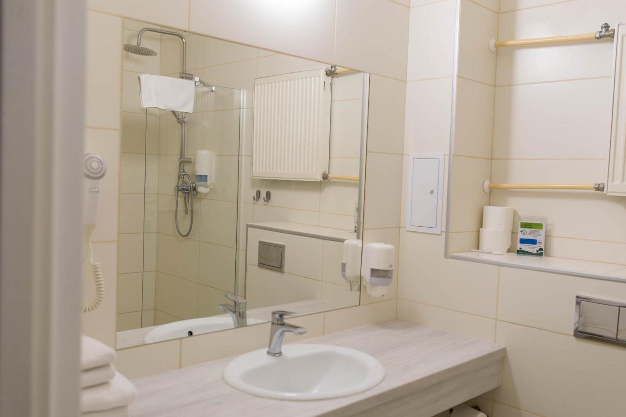 Hotel Mazury Giżycko Esterno foto