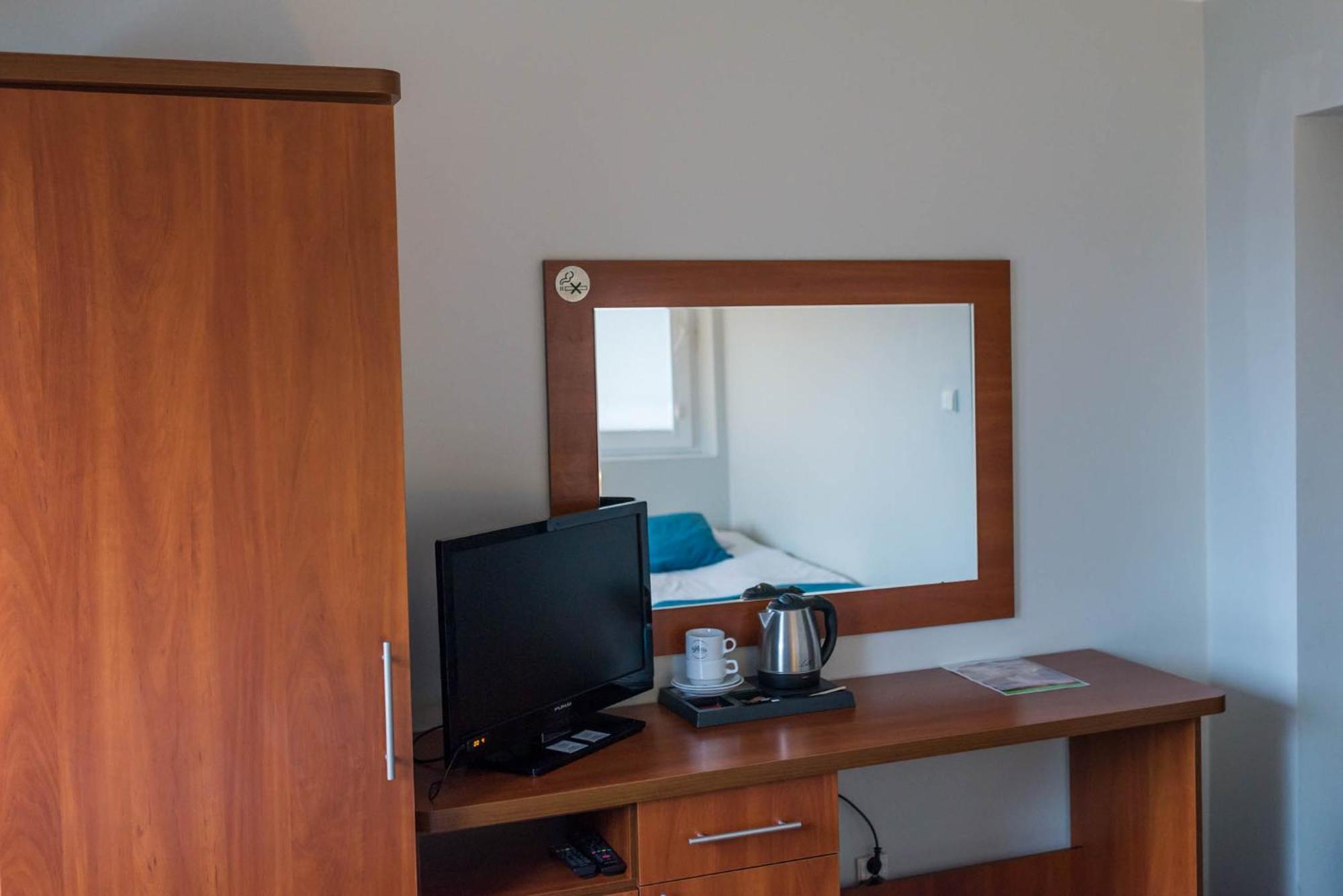 Hotel Mazury Giżycko Esterno foto