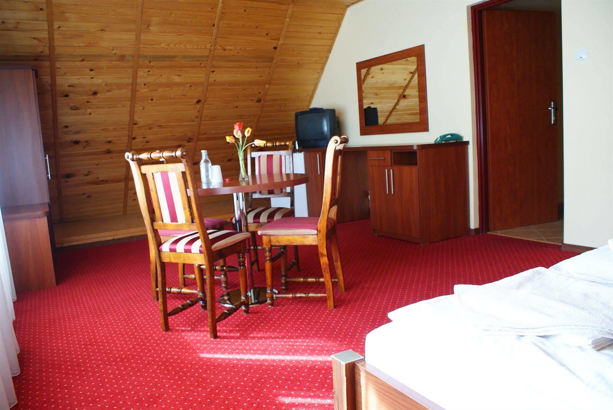 Hotel Mazury Giżycko Esterno foto